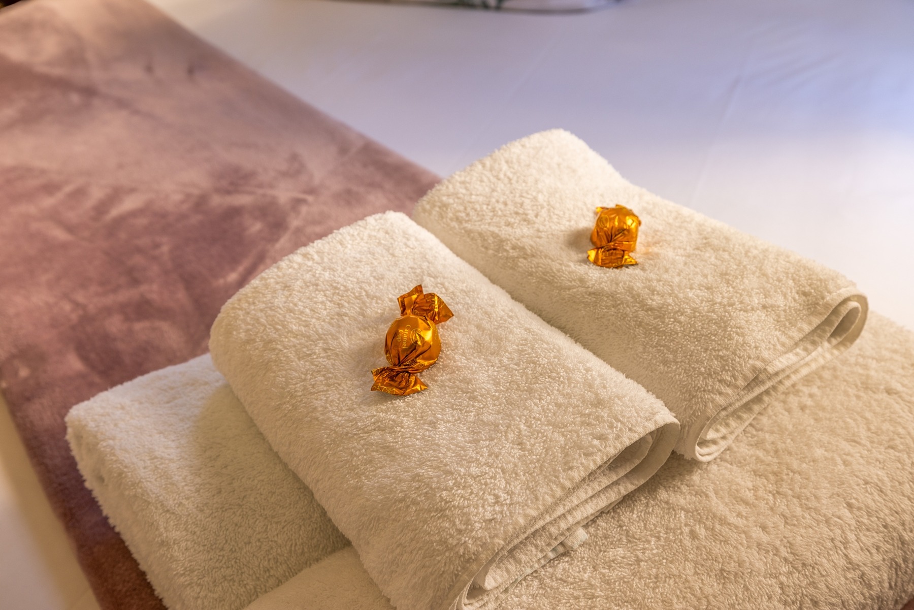 10._cottage_bedroom.jpg Cottage bedroom 2