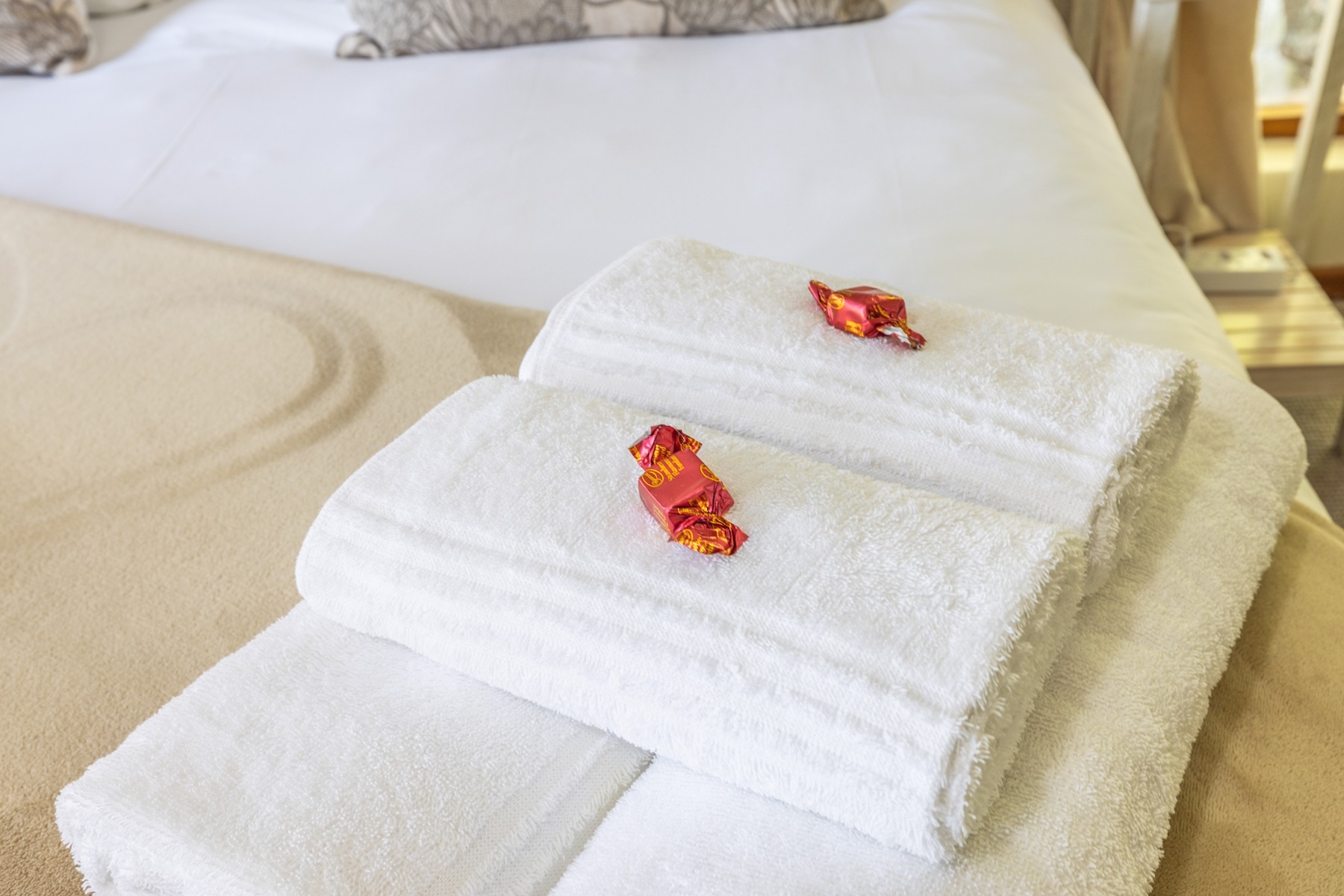 10.flatlet_bedroom.jpg Flatlet bedroom 4