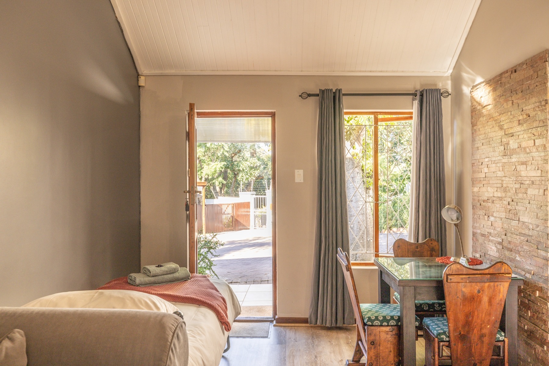 6.cottage_with_extra_bed.jpg Cottage with extra bed